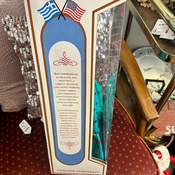 Soft Expressions Home Decor dolls of the world GREECE - Picture 2 of 4